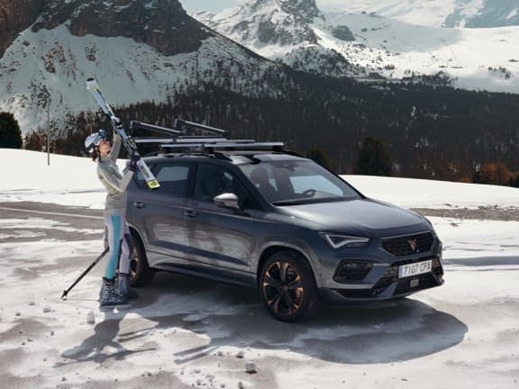 CUPRA Ateca extendable ski rack car accessory.