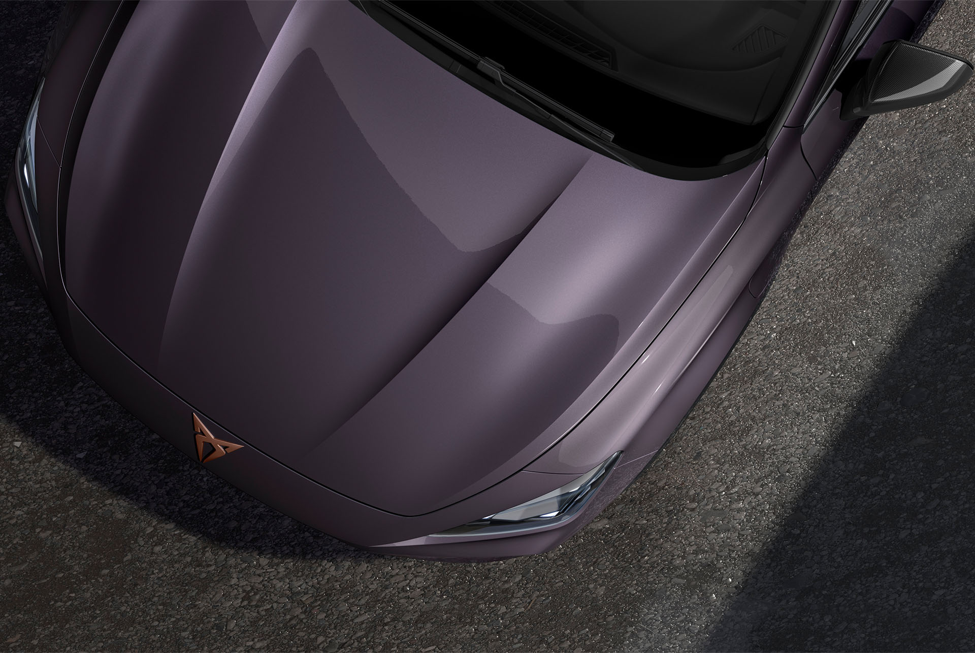 Upper shot of the front nose of the CUPRA Formentor in Dark Void.