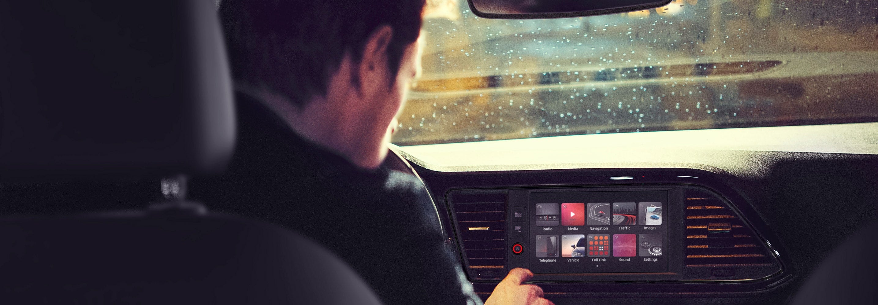 Leon CUPRA touchscreen